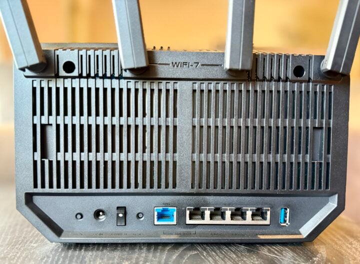 ASUS Wi-Fiルーター RT-BE92U トライバンド ほぼ新品】ASUS RT-BE92U