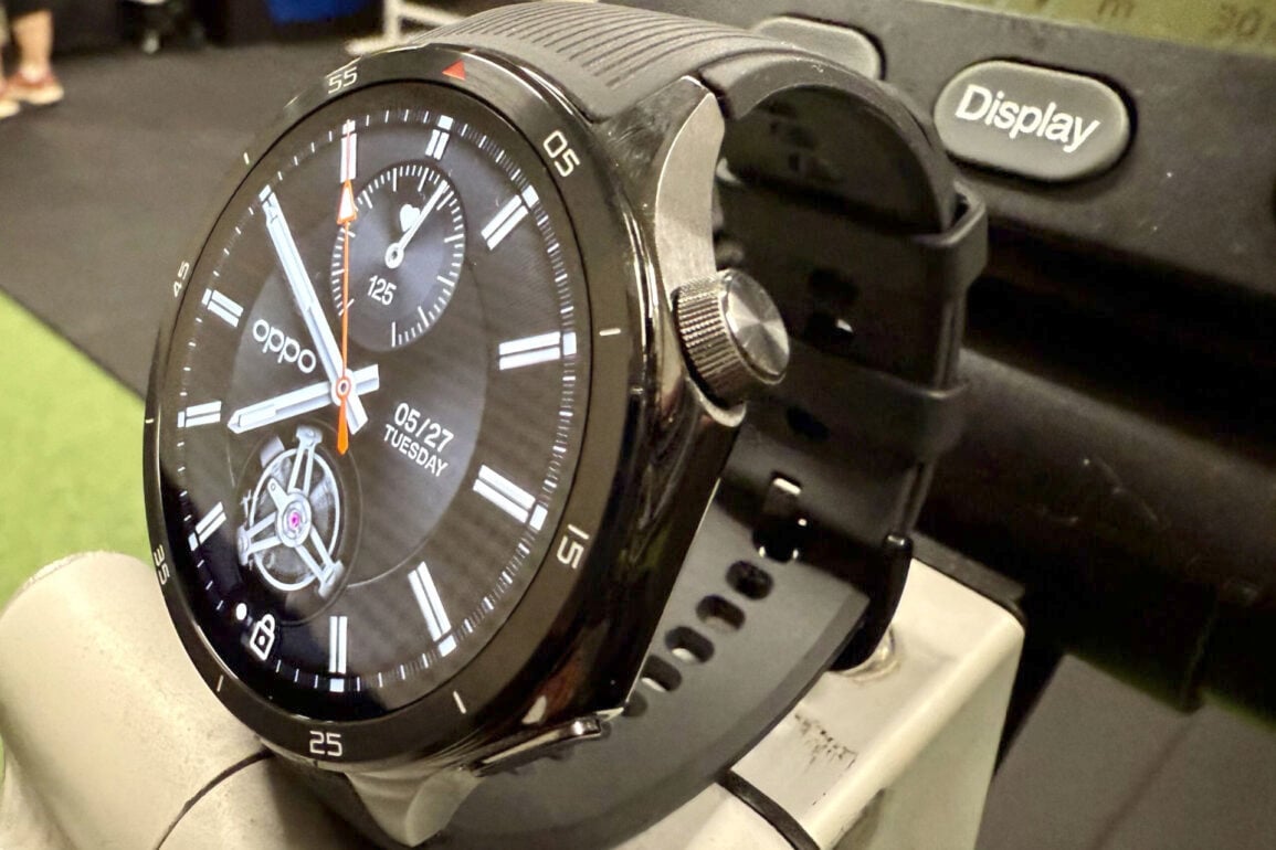 OPPO Watch X2 – Diseño premium con bezel titanio y cristal zafiro