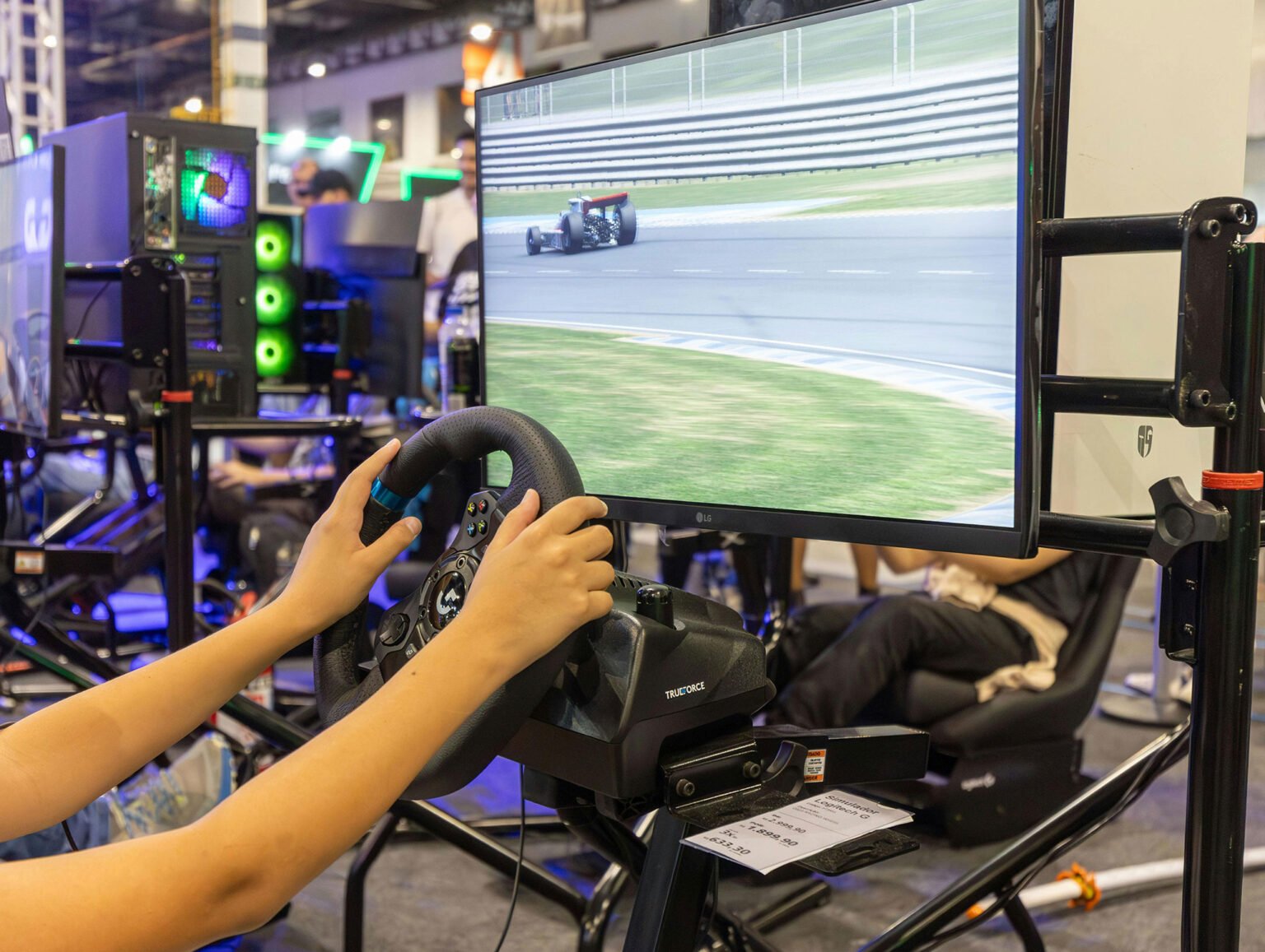 The ultimate guide to building your own F1 racing simulator