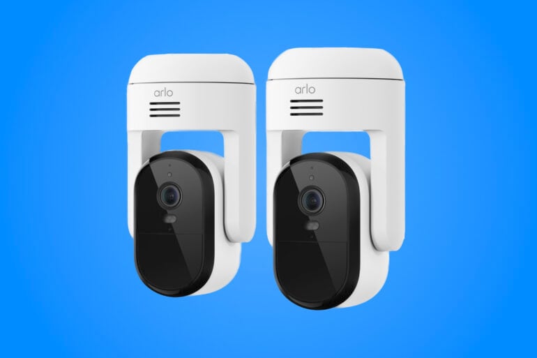 Arlo Essential Pan Tilt cameras blue background