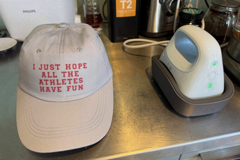 Cricut Hat Press review: Looking hot to go