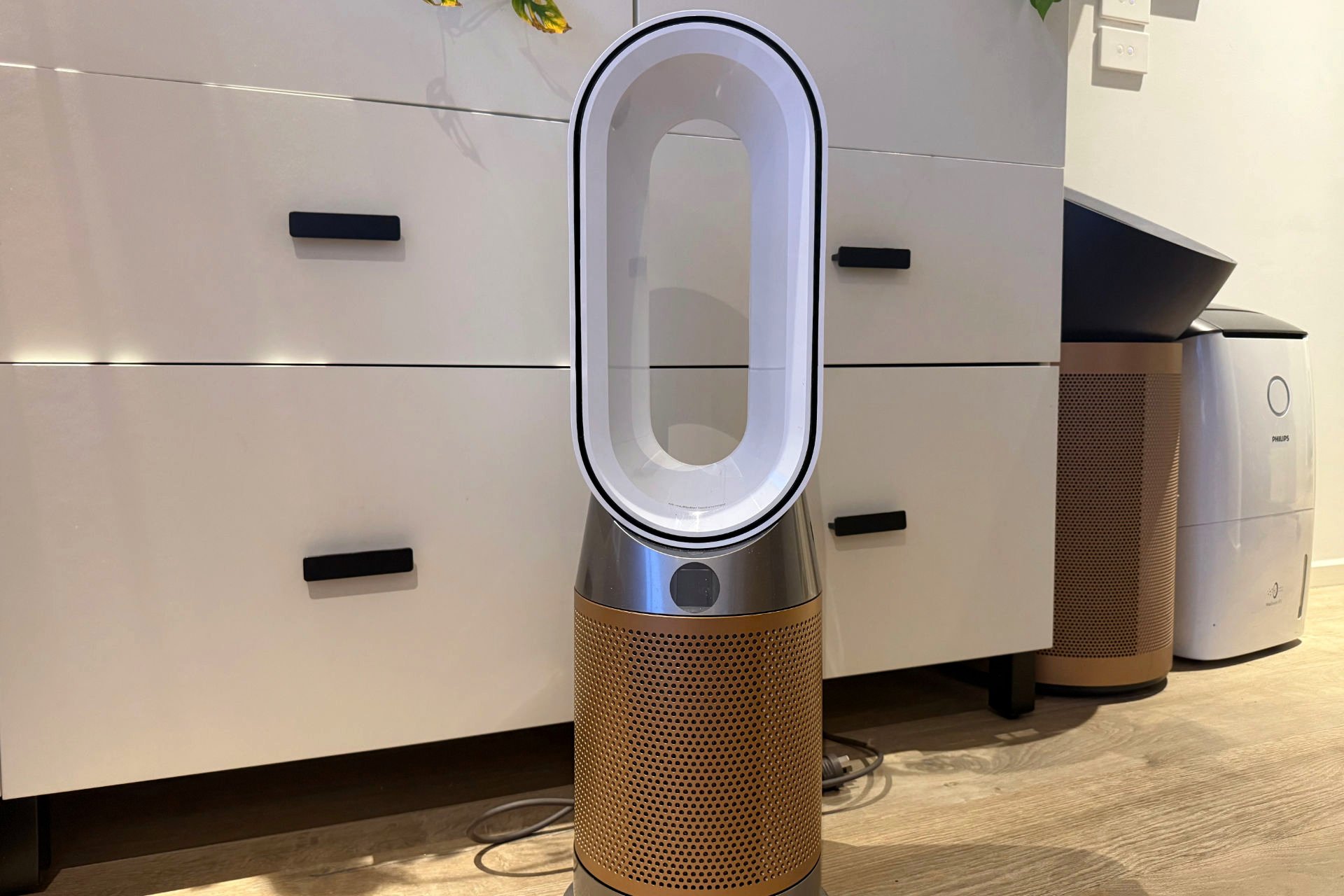 新品未開封 Dyson Purifier Hot＋Cool HP2 De-NOx Amazon.com: Dyson Purifier Hot+Cool HP2 De-NOx : Home & Kitchen