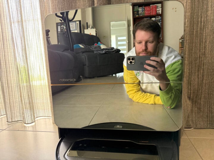 Selfie taken using the Roborock dock