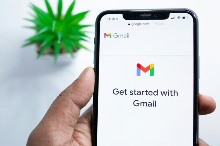 Google hits back at 183 million Gmail data breach claims
