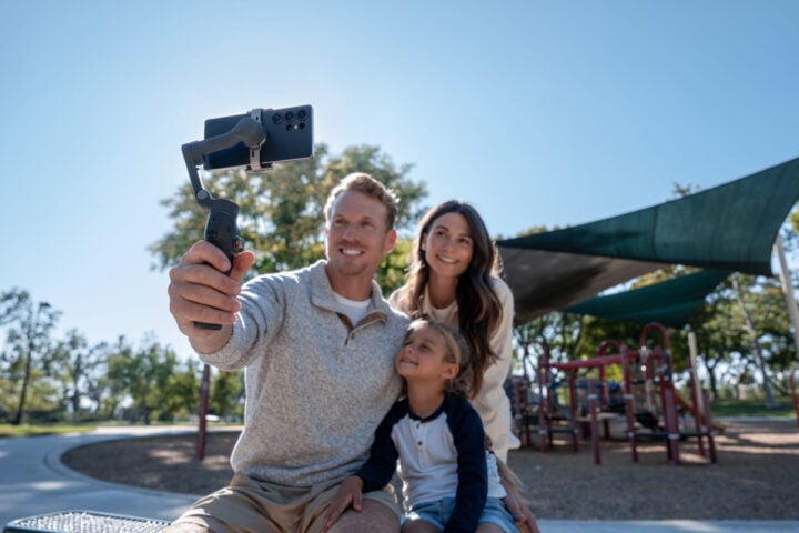 DJI Osmo Mobile 8 phone gimbal family selfie