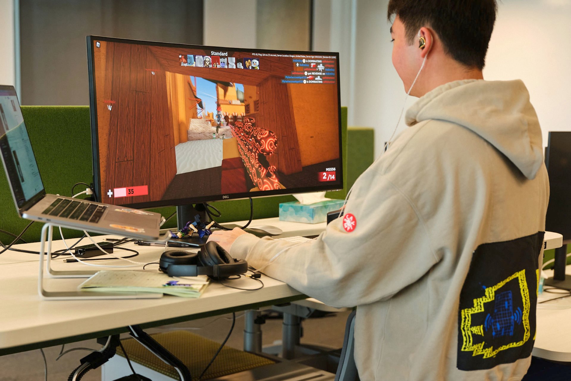 Roblox to segment in-game chat by age groups in Australia