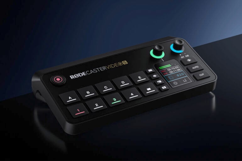 RodeCaster Video S dim studio lighting