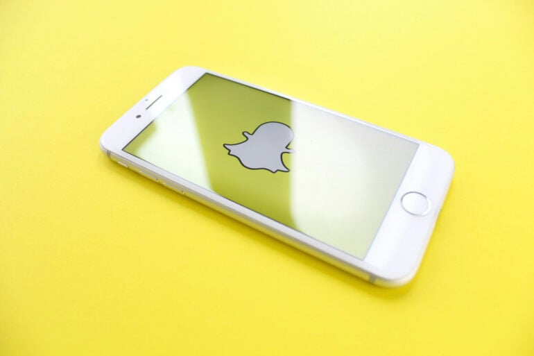 Snapchat begins age verification ahead of youth social media ban