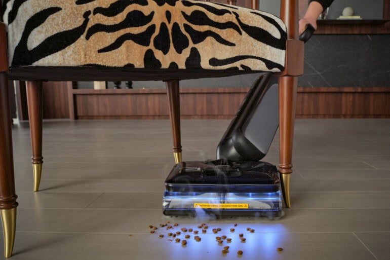 This excellent wet-dry steam vacuum is $300 off for Black Friday