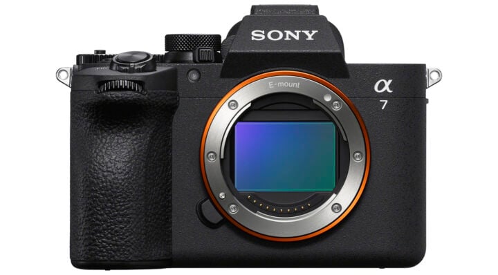 Sony Alpha 7 V no lens