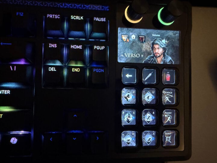 Corsair Galleon 100 SD Clair Obscur close up