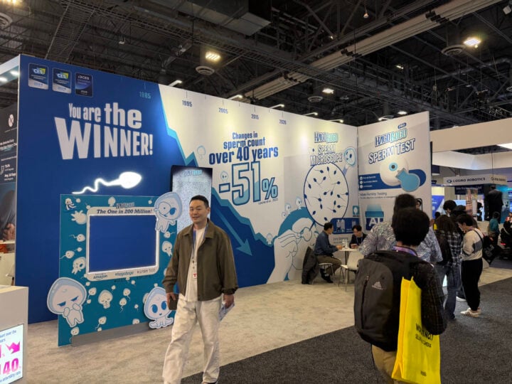 Hago Bogo sperm microscope booth