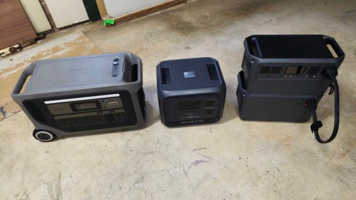 Compare 3000Wh Power Stations