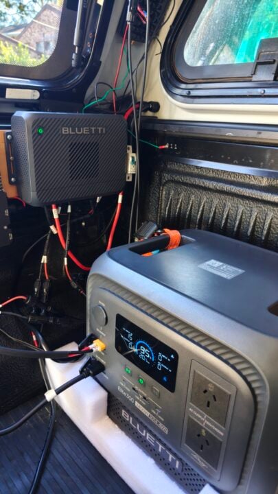 Bluetti Charger 2 charging a Elite 300