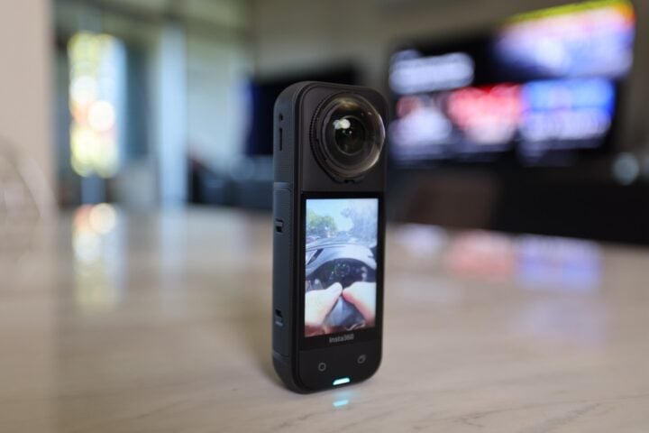 Standard lens guard on Insta360 X5