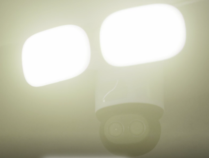  Reolink TrackFlex 3000 lumen