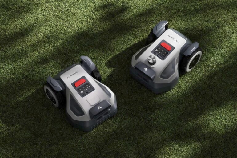 This robot lawnmower can even tackle hard-to-cut grass