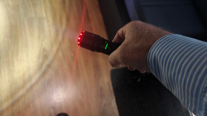 Ledlenser charge indicator