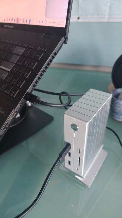 D-Link Thunderbolt 4 Docking Station single cable