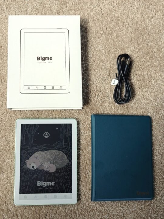 Bigme box contents