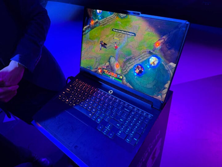 Lenovo Legion Pro Rollable concept focus mode contracted