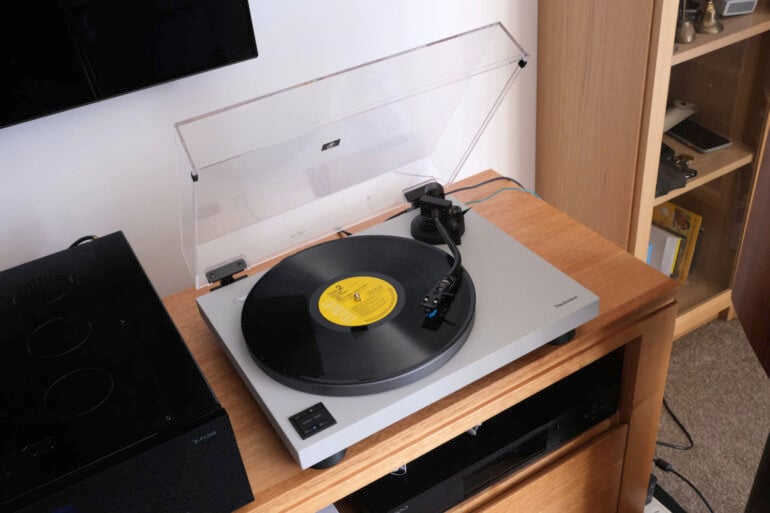Technics SL-40CBT review: An excellent turntable for enjoying vinyl