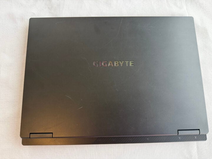 Gigabyte Gaming A16 laptop lid closed