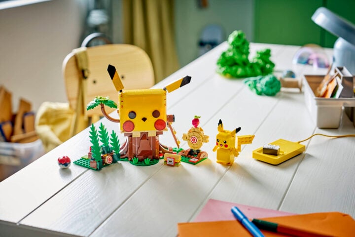 Lego Pikachu Smart Play set