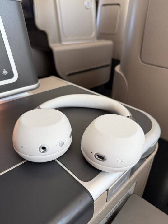 Sony 1000X in business class on plane showing ports
