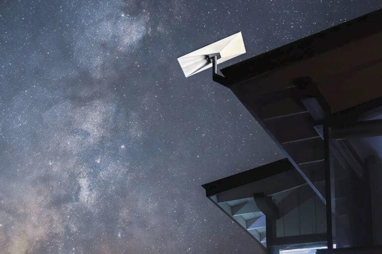 Starlink starts charging $15 monthly hardware rental fee in Australia