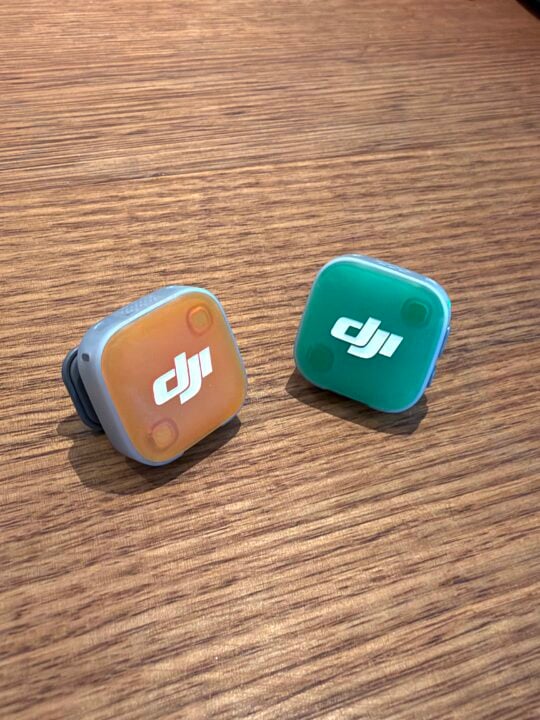 DJI Mic Mini 2 with colour covers in orange and green