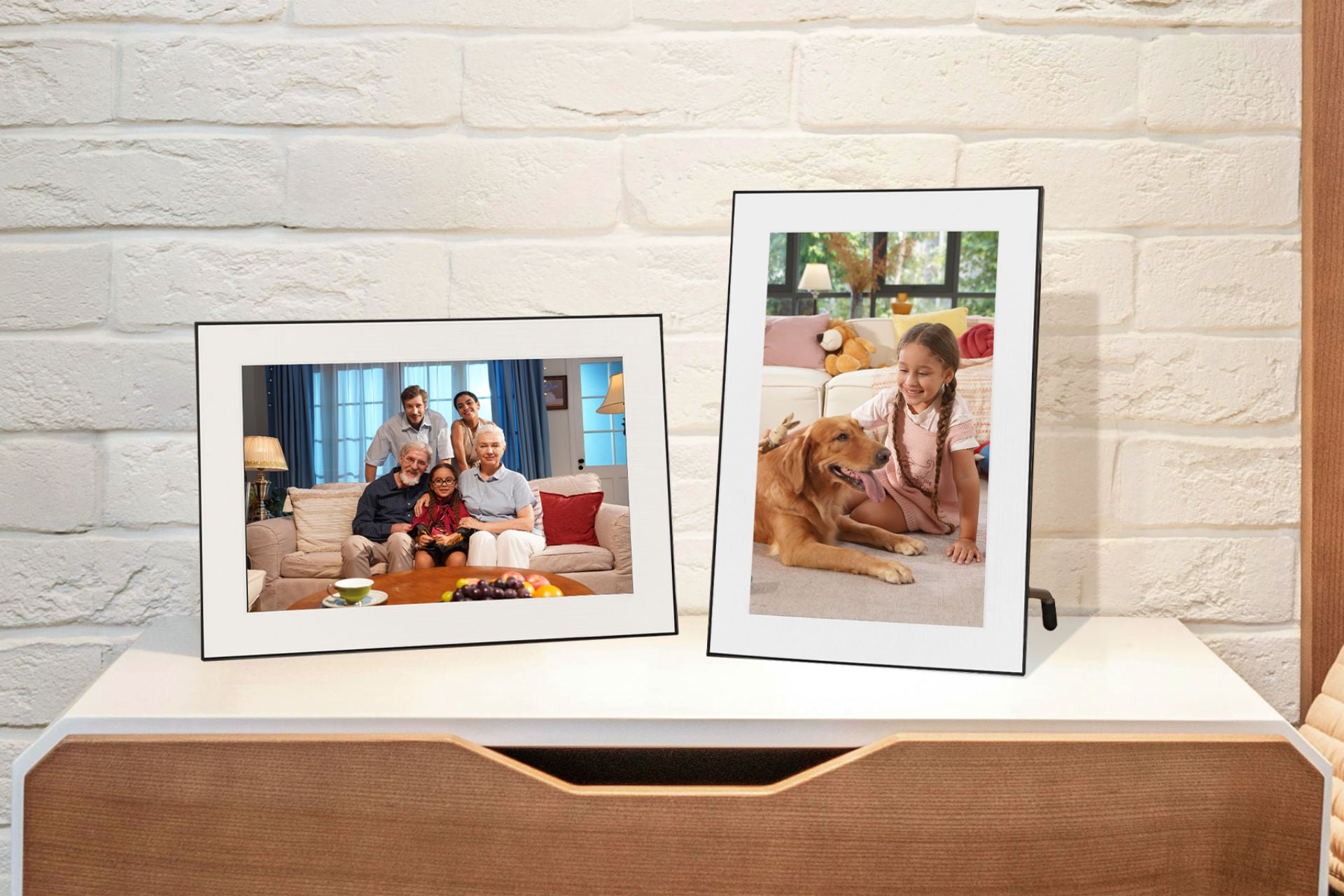 Homture AI Magic Frame adds generative AI to your photos