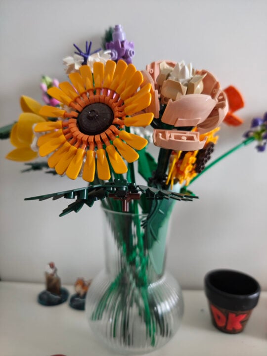 Lego flower