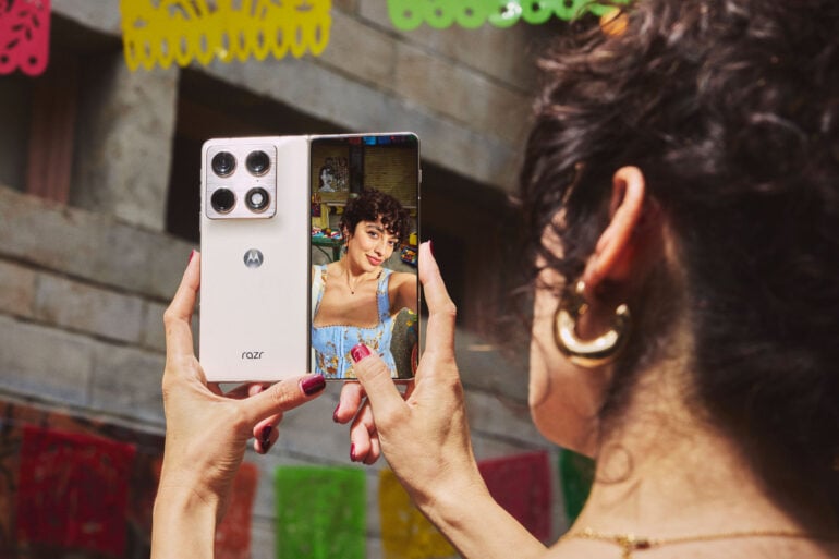 Motorola Razr Fold launches as Australia’s foldable scene heats up