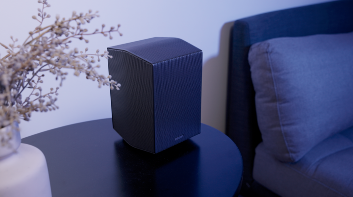 Samsung Q-Symphony HW-Q990H sourdbar - rear speaker