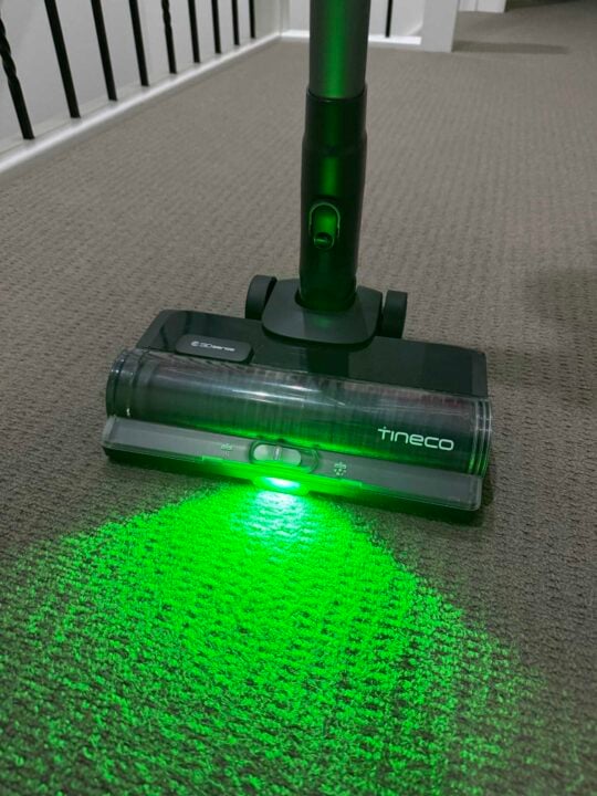 Tineco vacuum's green light viewed from the front