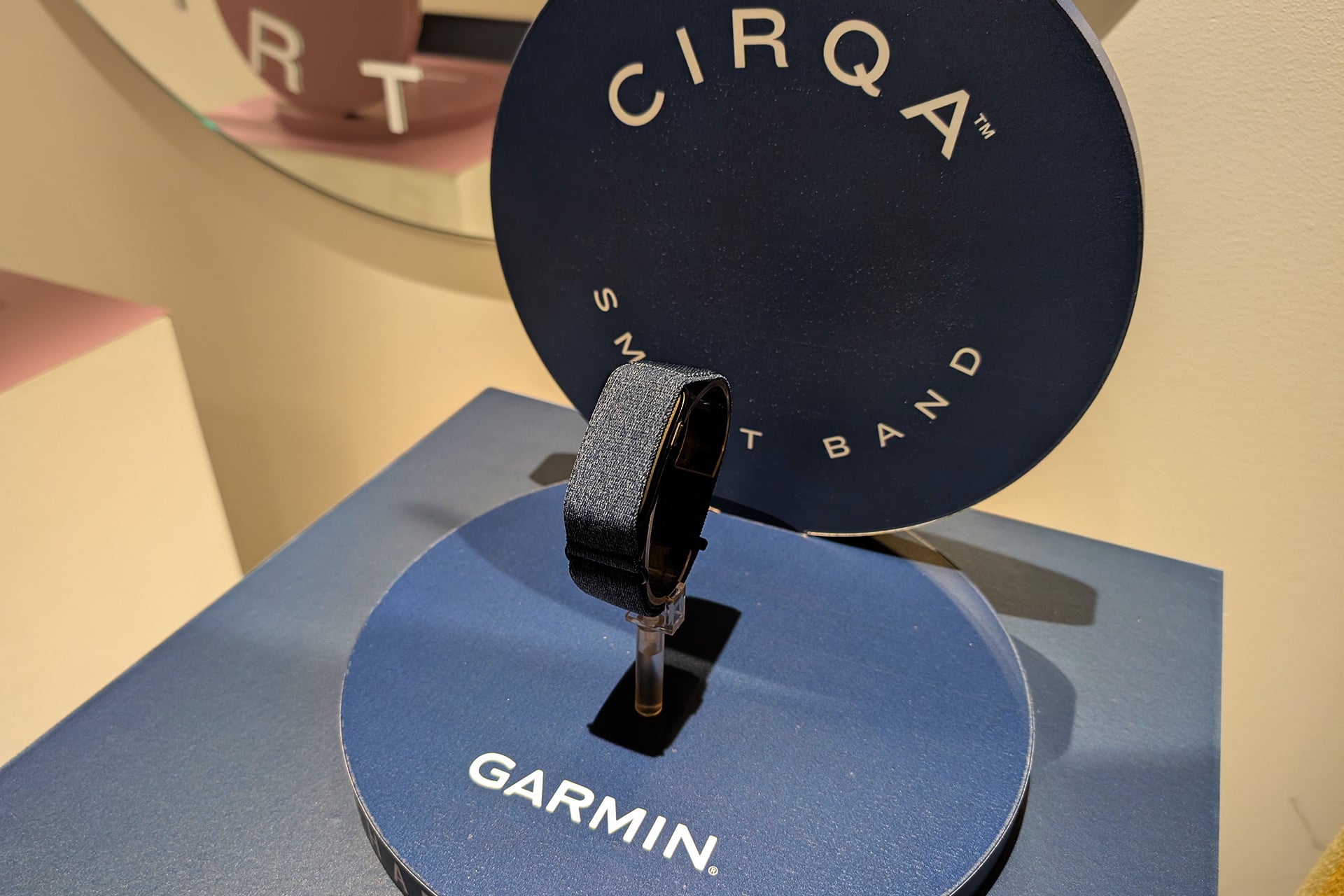 Garmin Cirqa pairs cleverly with your existing sports watch