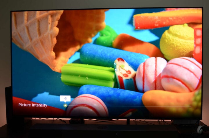 Hisense TV demo Dolby Vision 2 intensity -5