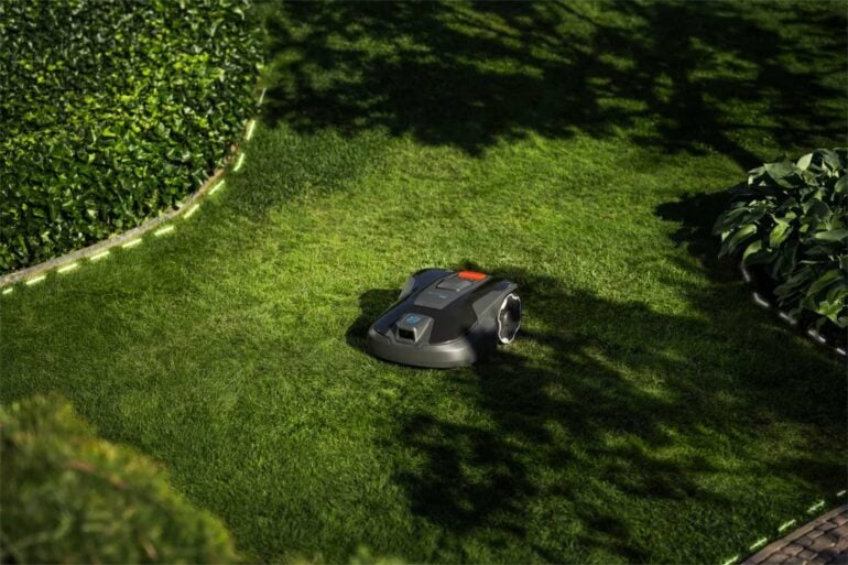 Husqvarna Automower 308V review: Effortless lawn care