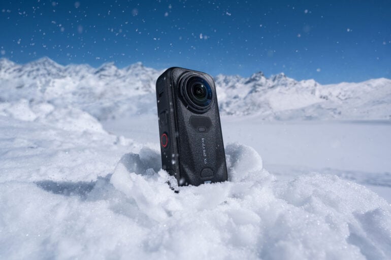 With a bigger sensor, the Insta360 X6 makes 360 video easier