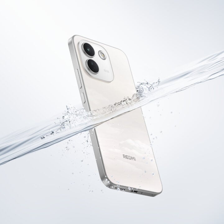 REDMI Note 17 Pro Max water splash
