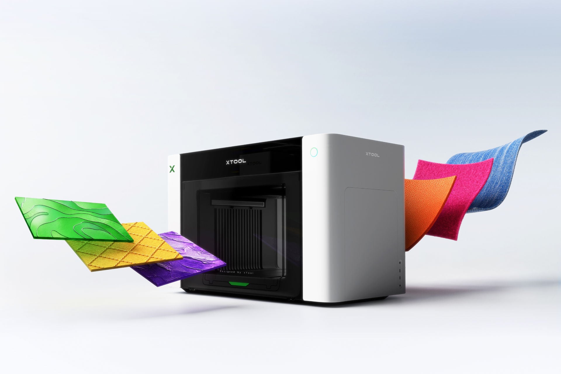 xTool O1 Omni prints on materials galore, aligning it for you