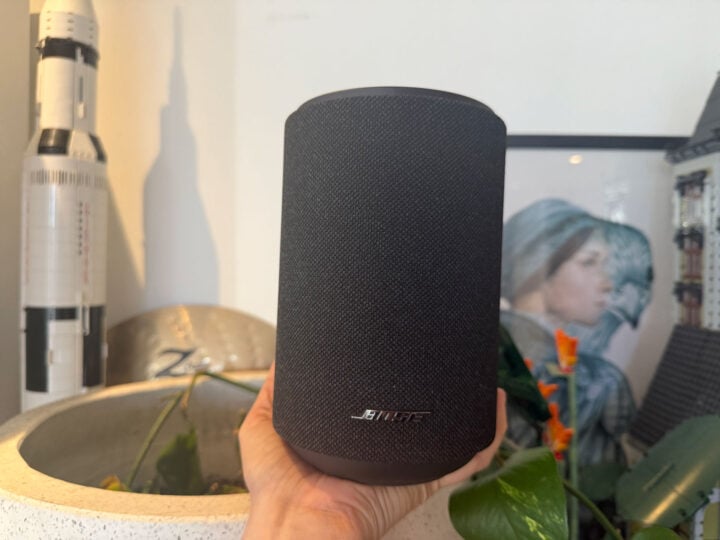 Дасти кунҷи пеши баландгӯяк Bose Lifestyle Ultra