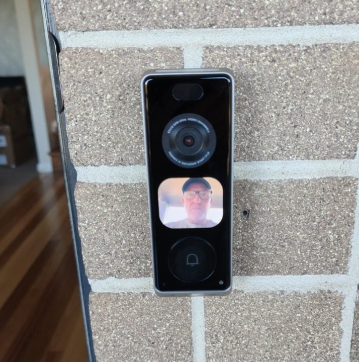 Two way video and talk doorbell