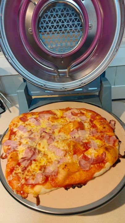 Kenwood pizza maker