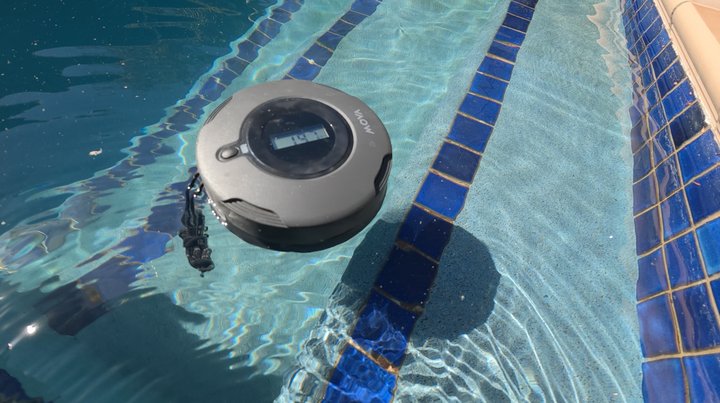 Sonar for pool cleaner