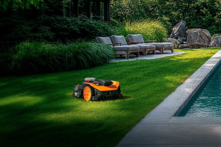 Worx Landroid Vision Cloud review: No more manual mowing