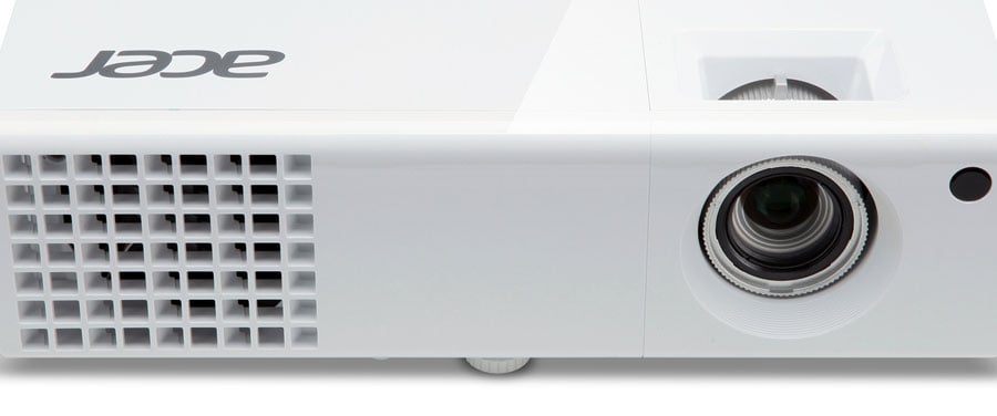 Acer looks to compete with a $999 Full HD 3D projector
